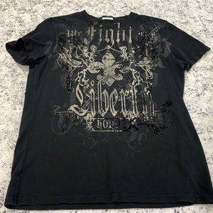 American Eagle tshirt